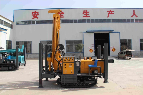 휴대용 물 우물 수압 크롤러 굴착 기기 65kw 유차이 엔진