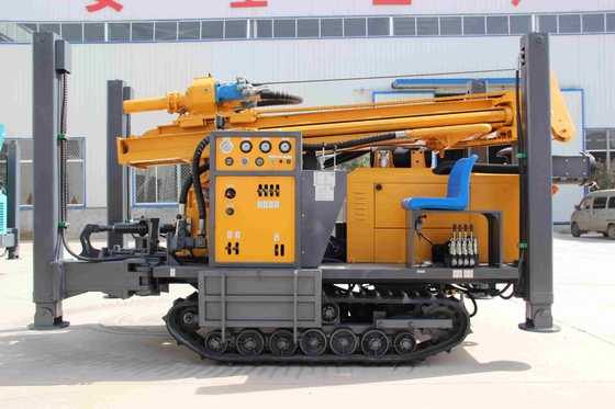 휴대용 물 우물 수압 크롤러 굴착 기기 65kw 유차이 엔진